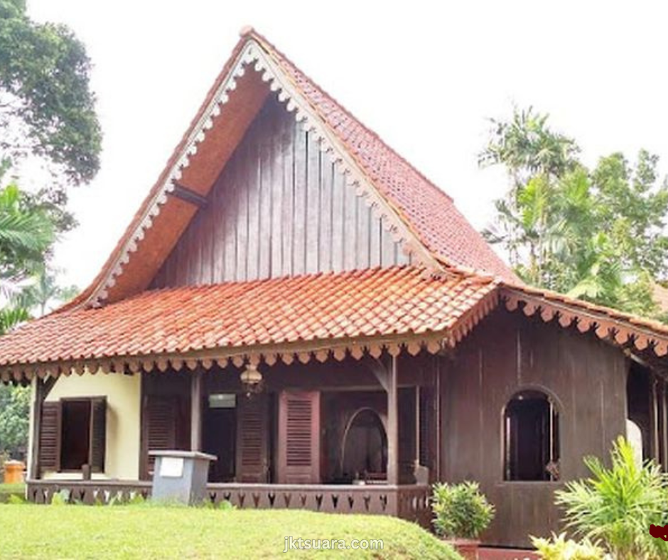 Rumah Adat Betawi Jakarta Warisan Budaya Desain Menawan