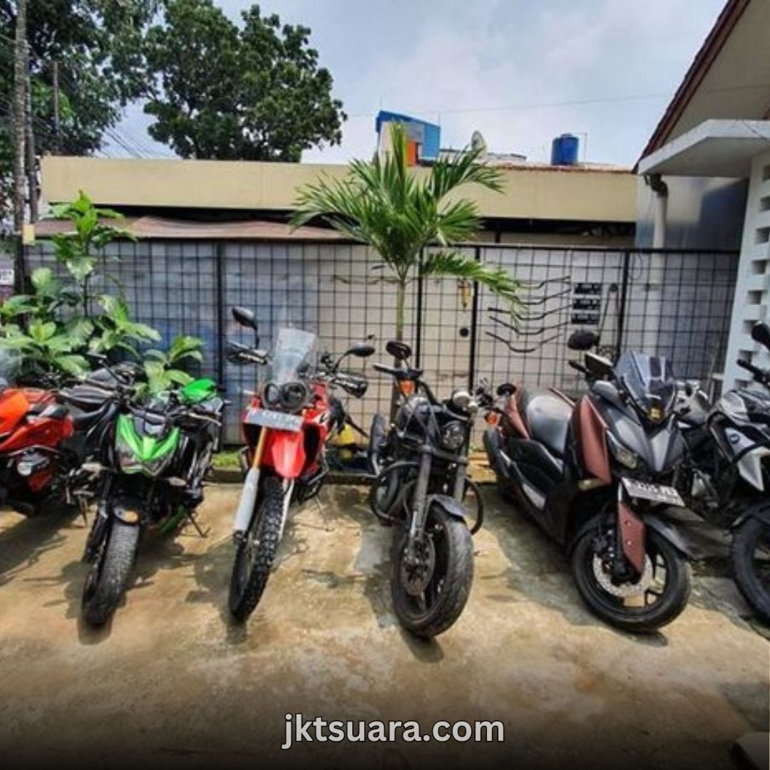 Rental Motor Jakarta